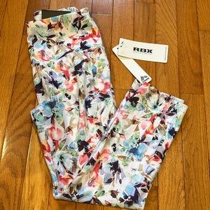 RBX High Waisted Capri workout pants size Small NWT